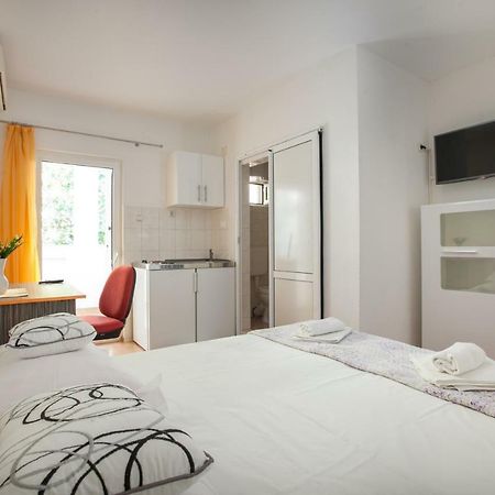 Apartments Klara Makarska Exterior foto
