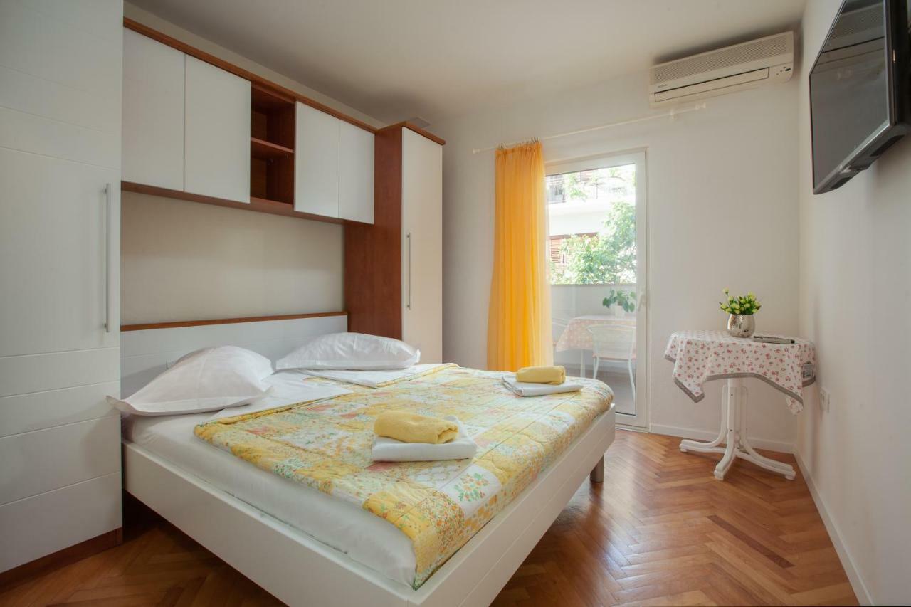 Apartments Klara Makarska Exterior foto